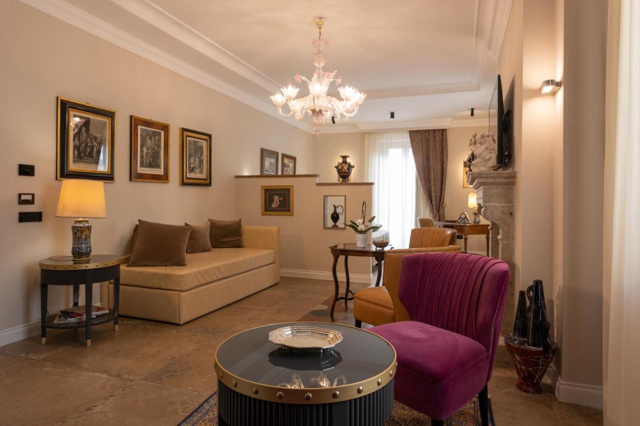 Domus Clelia Paestum Antica Luxury Rooms Exterior photo